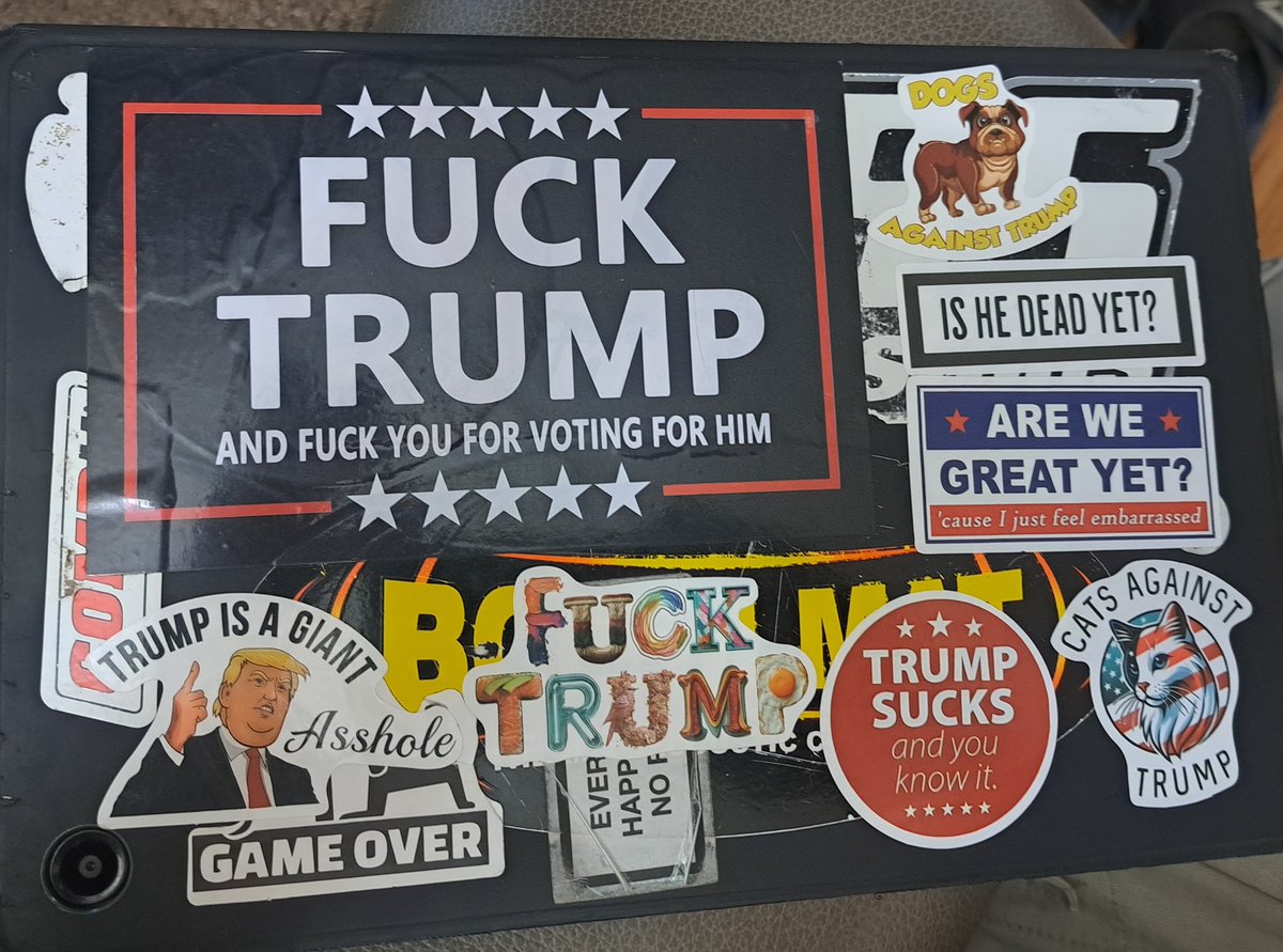 I was at a restaurant with my car guy today, and some old redneck walked by and went off. He called me a liberal hippie antifa f**.  I was just looking at my tablet minding my business thinking, how does he know?
