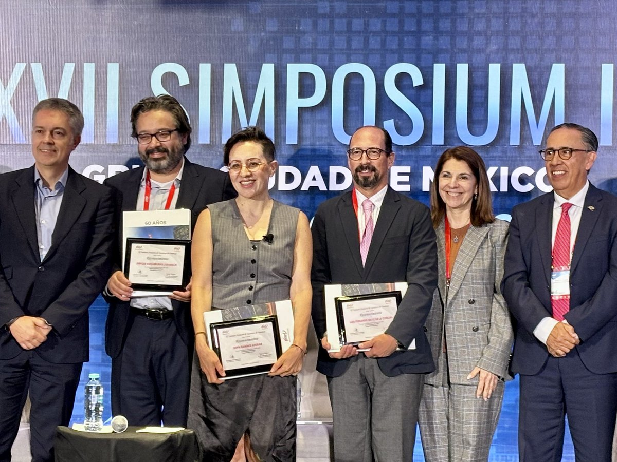 ¡Éxito total el XXXVII Simposium! 

Un espacio de aprendizaje, networking y reflexión donde reunimos a expertos y líderes empresariales para abordar temas que hoy marcan el rumbo de los negocios.

Gracias a todos los asistentes, conferencistas y aliados que lo hicieron posible.