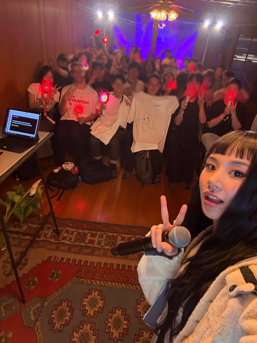 Lucky ONCEs who got the chance to listen to LIL FANTASY vol.1 first. Did you enjoy my very first solo album?  it made me so happy to watch the MV early together with you all! thank you endlessly for joining yesterday’s listening party &amp; for giving me so much love + support 🏰❤️✨