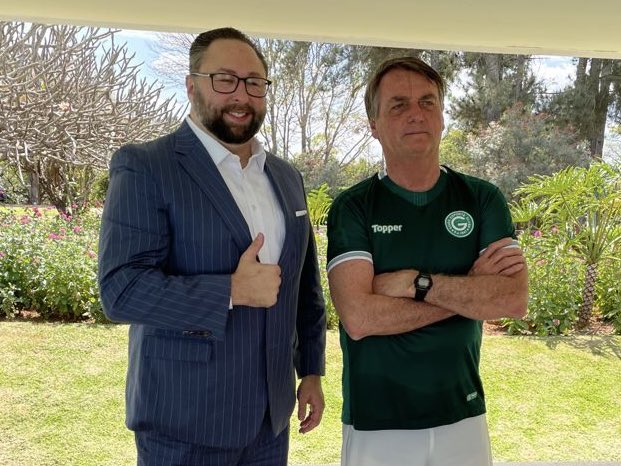 15/ We will win this battle. 

We will save Democracy in Brazil. 

And we will #FreeBolsonaro.

You have my promise.

🇺🇸🤝🇧🇷