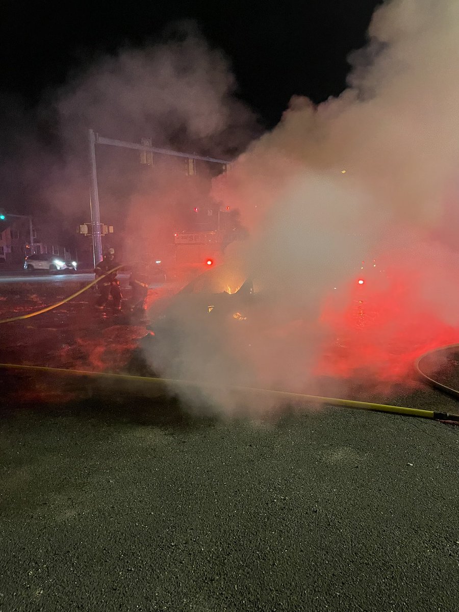 SDD “ On Scene” 1140 Bat St. car fire , fire has been extinguished there  are no reported injuries Springfield Arson And Bomb Squad determined the cause to be a mechanical malfunction.