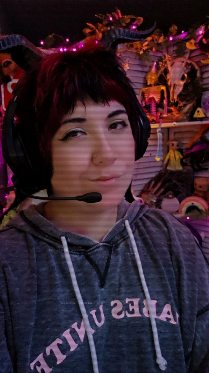 PJ party at my channel! Time for scary games! 

Twitch.tv/indiebyrd