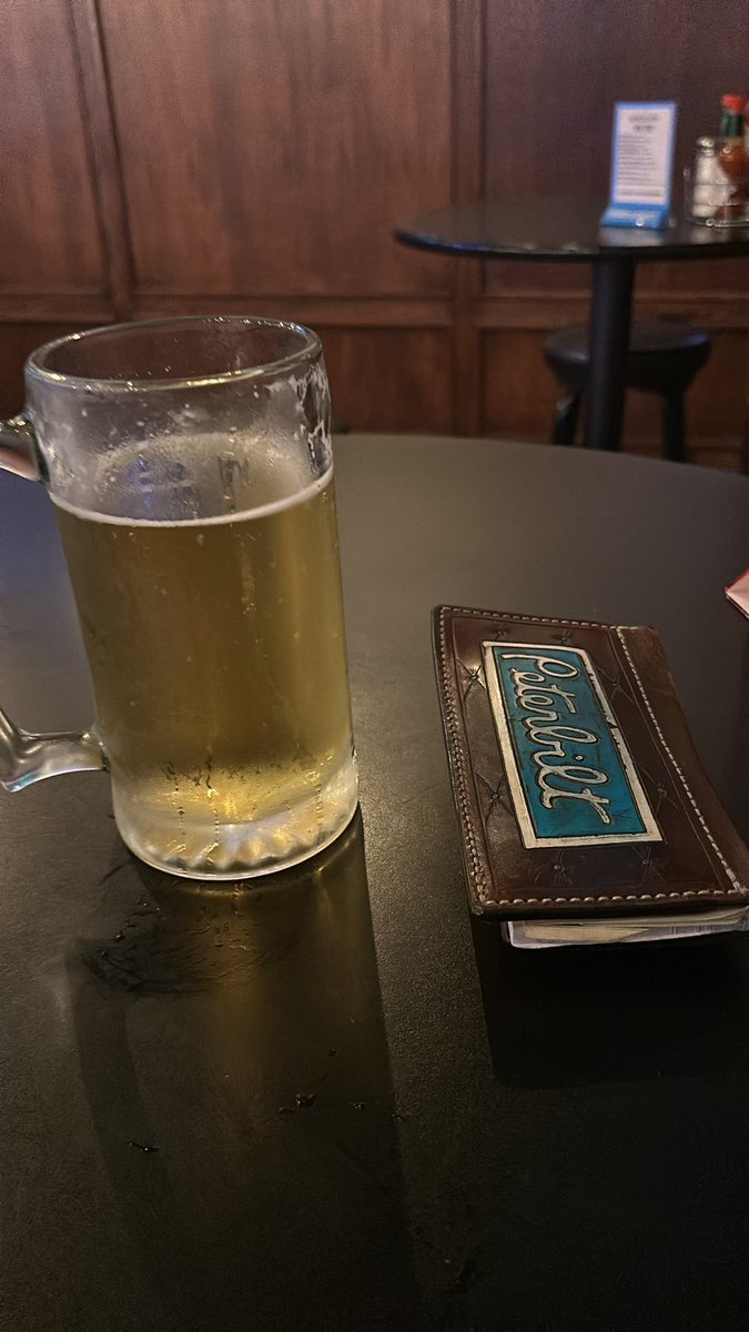 TRKN4TACOS's tweet photo. When @cameron_korth isn’t doing his best to run my ass smooth off he let’s me take a night for relaxing and rehydrating from time to time. #swellguy https://t.co/EUNo5u3UP7
