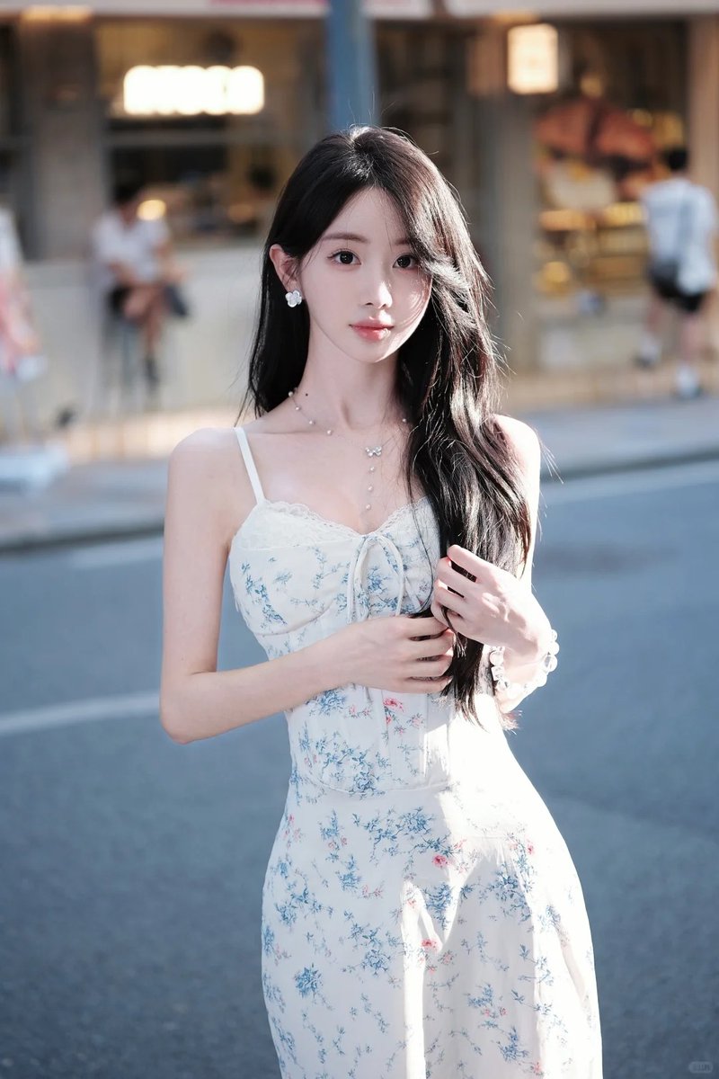 blaze06688's tweet image. Whispers of light, fading into eternity." ✨🌙#Ethereal #PoeticSoul #FadingLight #SilentElegance #InfiniteMoment