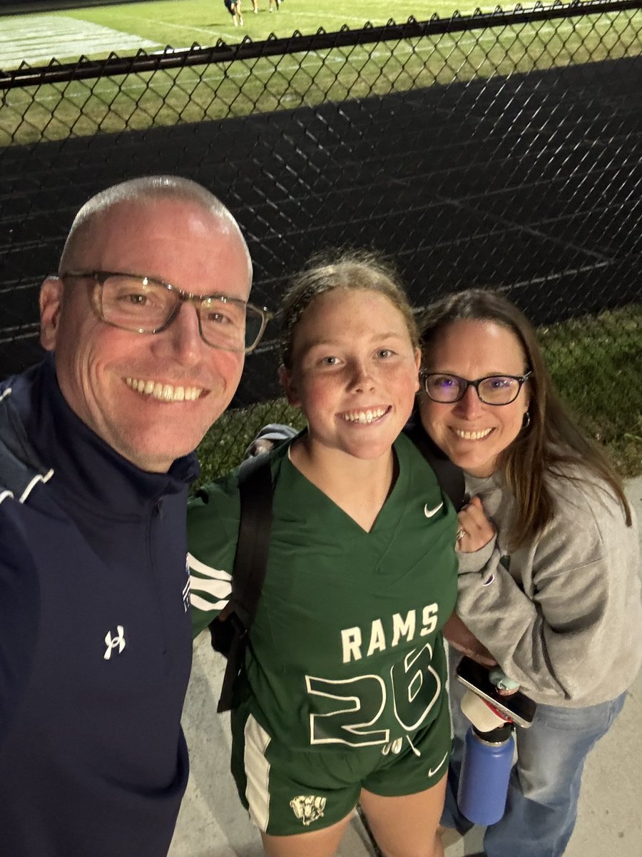 hubbardbradford's tweet image. Last night, this team secured its first win in 50-14 fashion. Proud of their growth, resolve &amp;amp; commitment to improvement &amp;amp; each other. This @Grayslake_Rams team is so easy &amp;amp; fun to root for. Calla threw &amp;amp; rushed for TDs, along w/ a couple extra pts. #HubbardSisters #makeitmatter