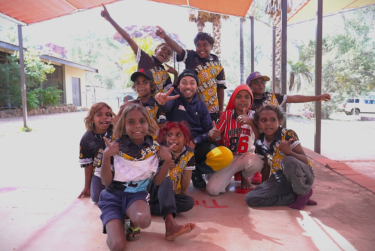 We're still feeling the buzz after our latest trip to Utju! We had so much fun hanging with the students from Areyonga School, dancing, drumming and exploring. We Can't wait to come back. 
Read more about our trip on our website ow.ly/HZji50WUXc3