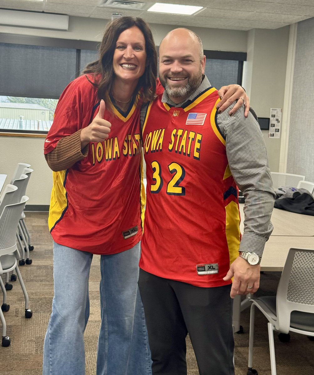 AngieEdinger's tweet photo. When your Hawkeye loving boss loses a bet!! He should feel privileged…that jersey is 2-0 against the Hawkeyes! #letsgostate #CyclONEnation https://t.co/TZPdzu8y6F