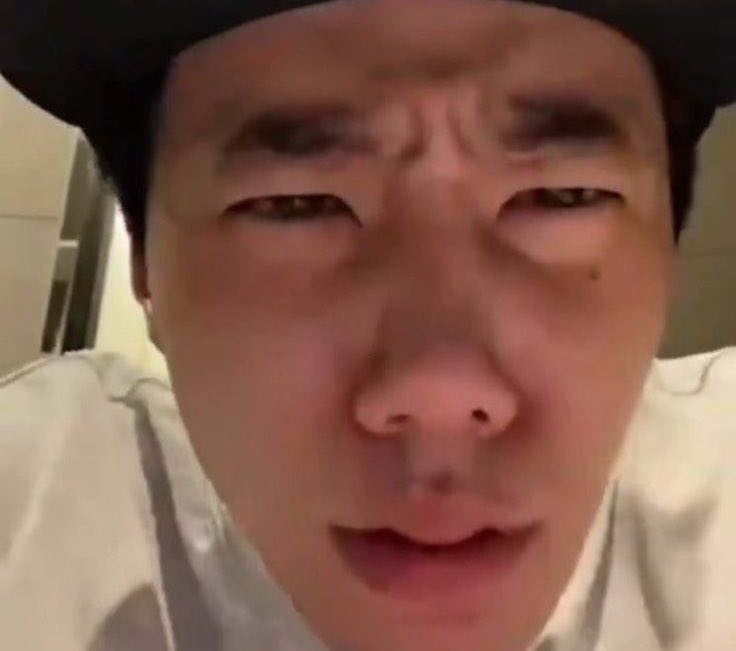 커피마시려햇는데홀린듯이