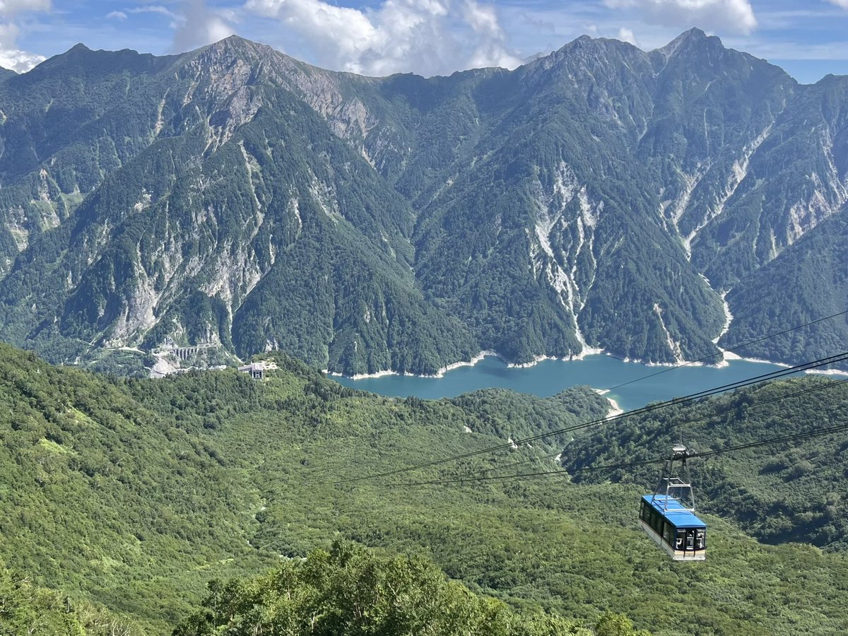 晴れ間に出会えた絶景のご褒美感

#立山黒部アルペンルート