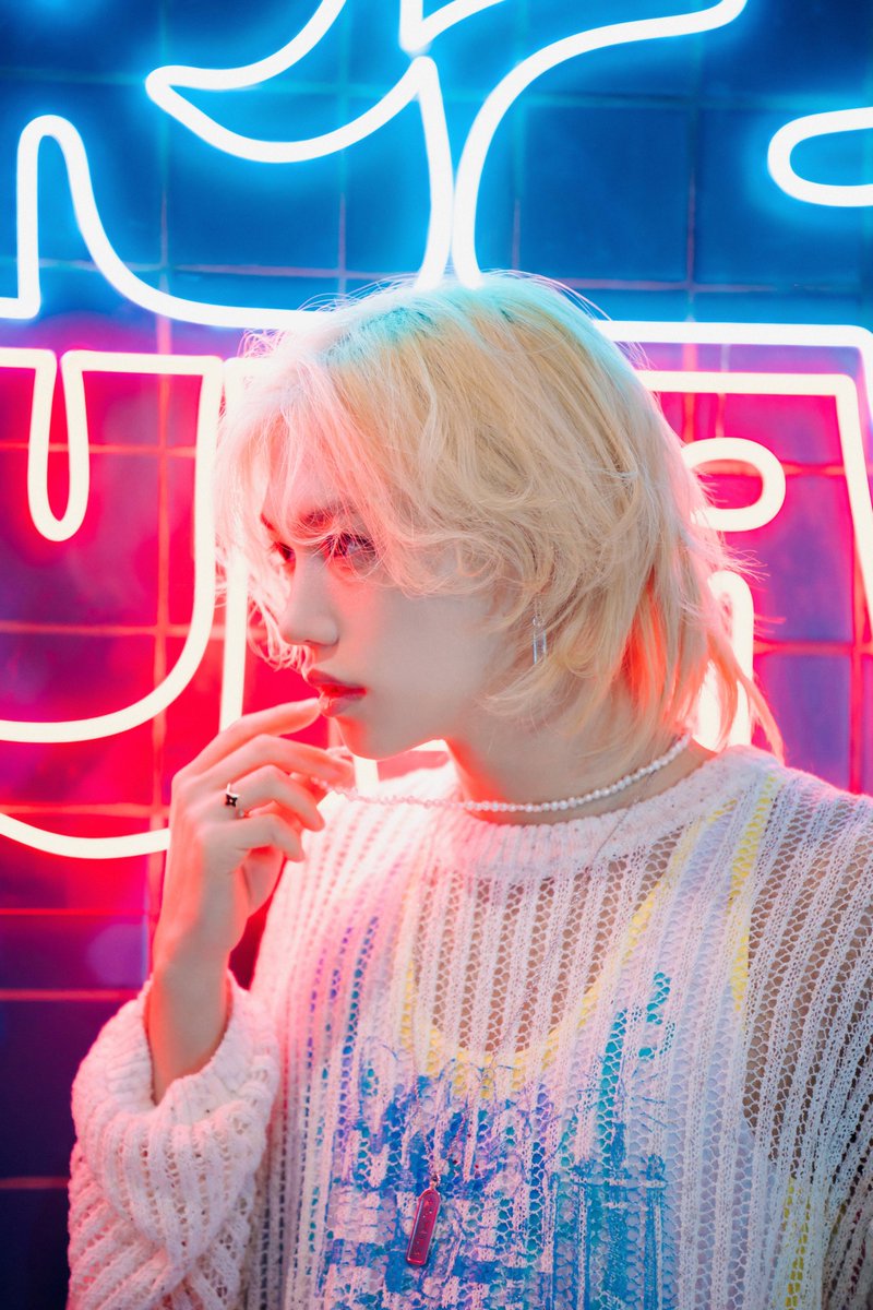 재팬 팝업 사진