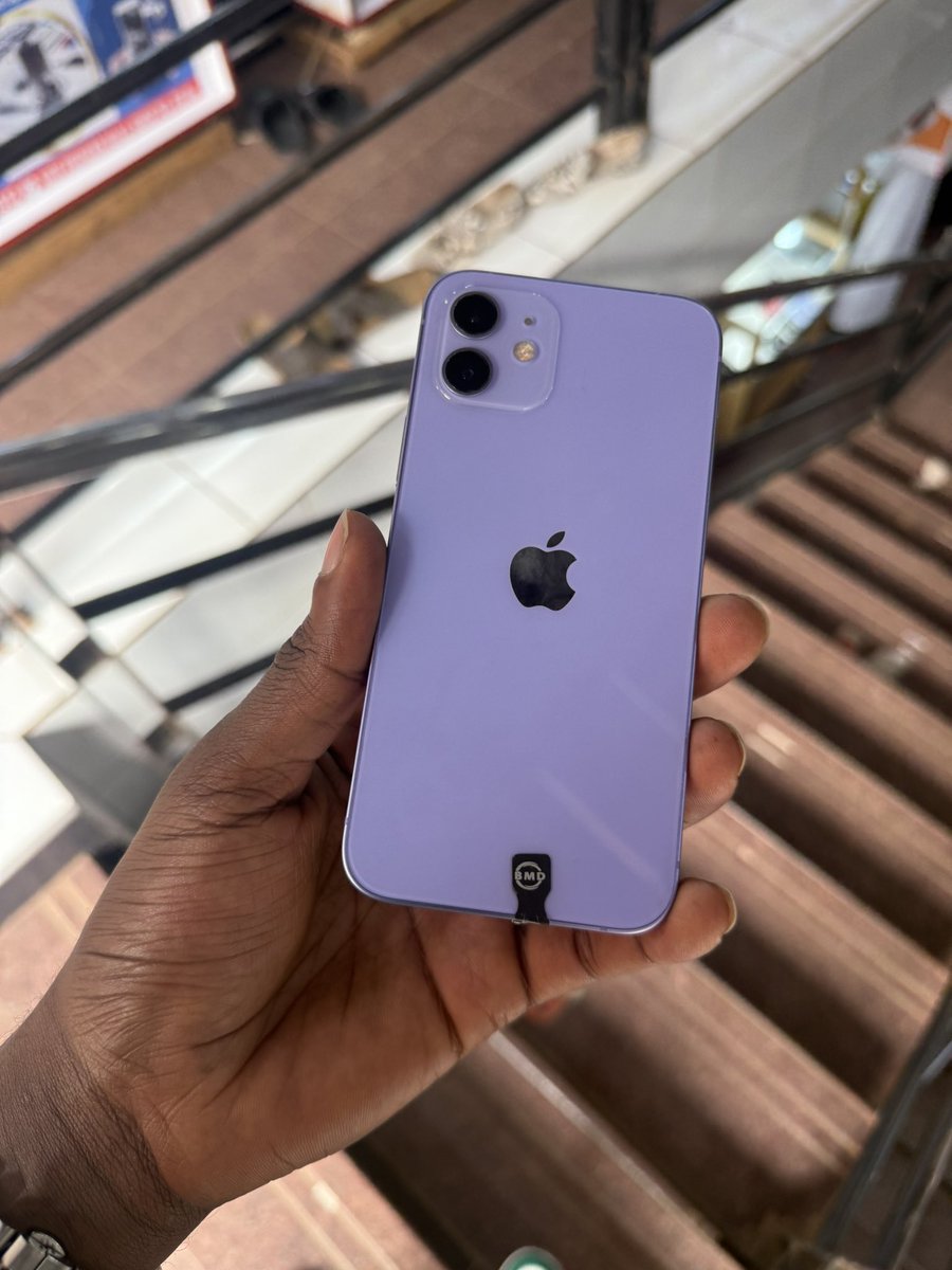 NiwaGadgets1's tweet image. I’m giving away my ka phone to the commenter with Zero( engagement and insight) in 48 hours