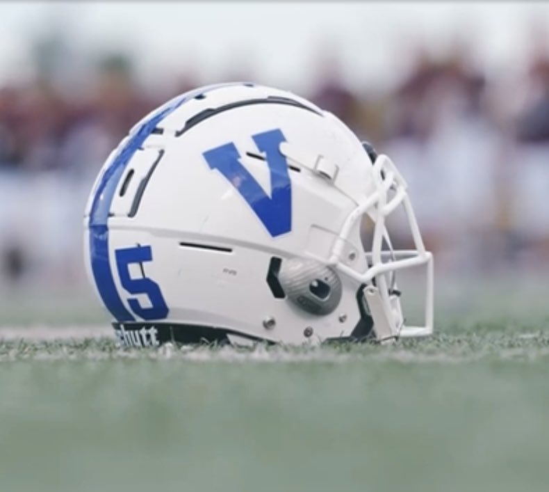 Final from PSJA stadium:

Mission Veterans-37
PSJA-14

3-0 sure feels GOOOOOOOD!!!
Another outstanding win for our boys fueled by their WARRIOR mindset!! Thank you to our terrific coaching staff for their preparation and hard work!!!! I’m proud of all of you!!!!!
#rollblue