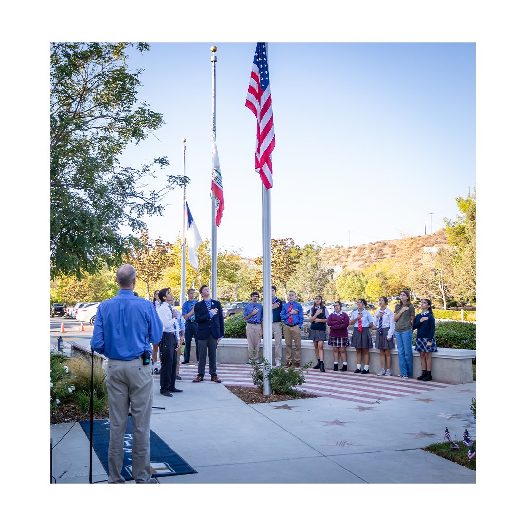 🇺🇸 This morning, our community gathered to honor the lives lost on September 11, 2001, reflecting on the courage and sacrifice shown that day. Read more about this morning’s remembrance in our latest article, trinityclassicalacademy.com/about/stories/…