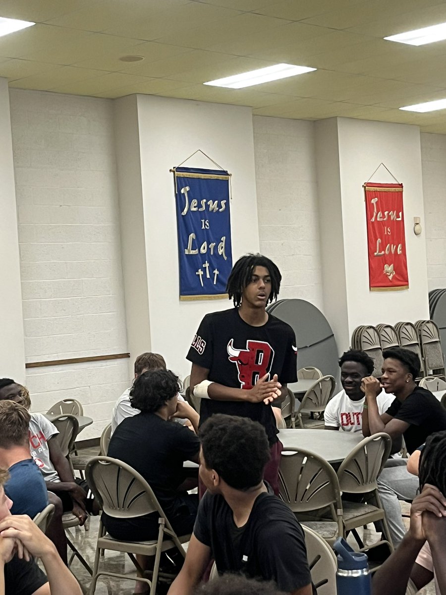 Comet Football tweet media