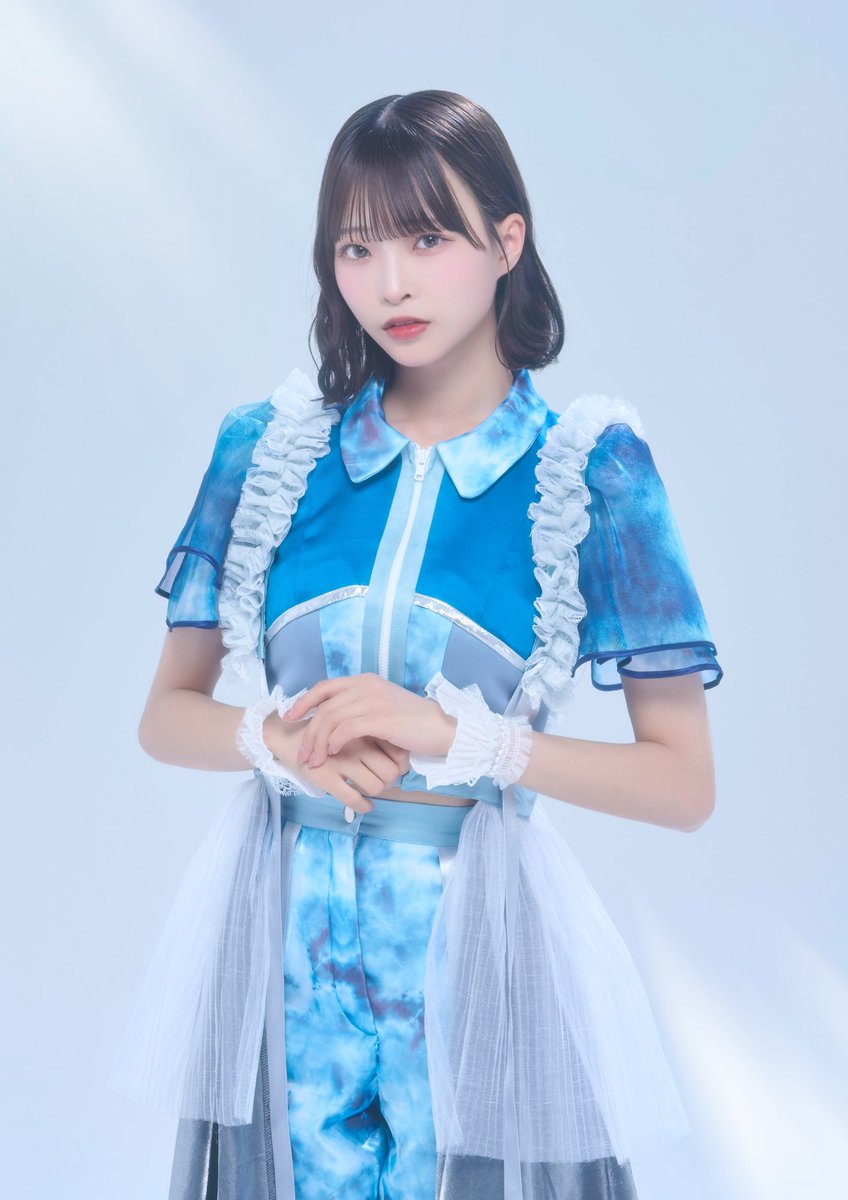 ＼この後20:00頃〜💐／
ラジオ日本『６０ＴＲＹ部』に
#Asis #北川姫子 さん #瀬乃ひより さんがゲストに登場☺️

🔻配信アカウントはこちら
17appv2.onelink.me/D7OH/wyh1nrb3

#17LIVE 限定のアフタートークもお見逃しなく💥

#try1422 #アズイズ #イチナナで60try部