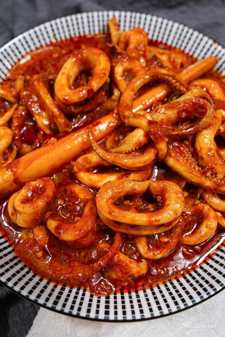 Siteruly's tweet photo. ᅠ
Untuk makan siang. 
ᅠ https://t.co/5gPRMmOYd2