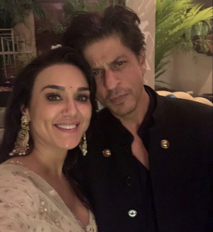 Wishing you the Happy Birthday!
<a href="/srksnagma/">srksnagma</a> Keep shining &amp; smiling ✨