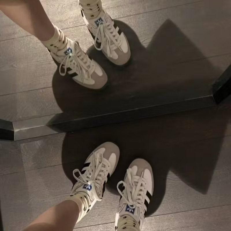 SKlatchaiman's tweet photo. Adidas อาดิดาส รองเท้าผ้าใบ รองเท้าแฟชั่น UX Samba OG ของแท้100%
ใครสมัครSPayLater ผ่อนได้น้าาา
https://t.co/lvcVKXBxBN
#การเมือง #adidas #CharlieKirkshot https://t.co/Nd1GqEjlxh