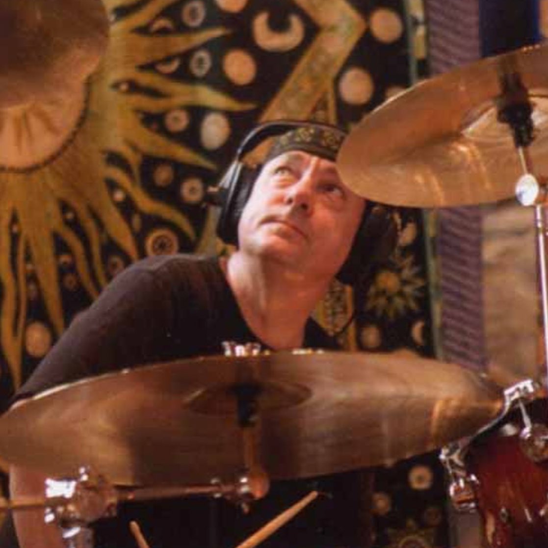 Happy Birthday Neil Ellwood Peart born September 12, 1952 in Hamilton, Ontario Canada 

We miss you ❤️🥃 Professor

#NeilPeart
#HappyBirthdayNeilPeart 
#RushFamily