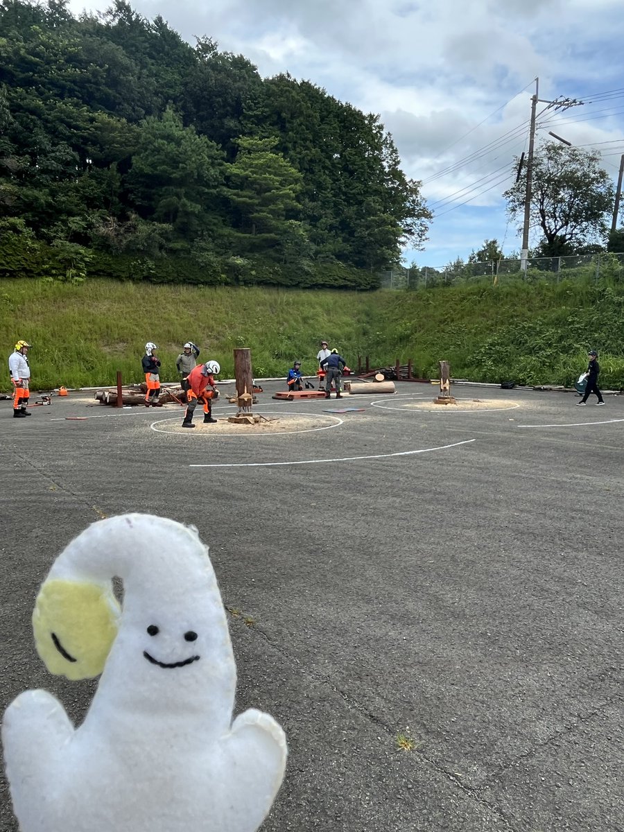 強度抜群ラビット尻あて　登山　キャンプ　ヒップガード　ウサギ毛皮敷物　スキー山菜 大判 ラビット 尻あて 尻皮 ヒップガード ウサギ 毛皮敷物