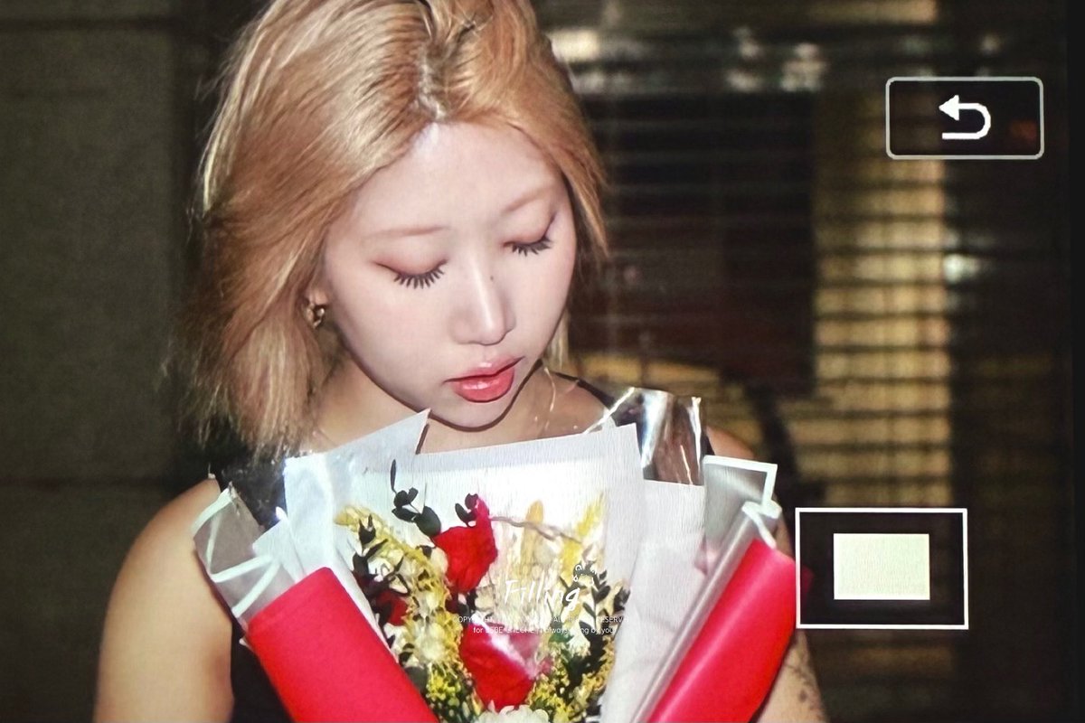 fillingby_'s tweet photo. 250912 pre

🌹

#CHECHE #BEBE #채채 #정채연 #베베 https://t.co/oXRhCLxPJs