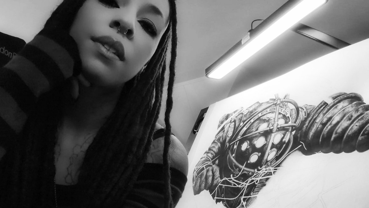 Now Live on Kick💚 &amp; YouTube❤️

Painting all day!!! 
Happy Fuckin Friday!!
Get in here and keep a girl company 
🤟🏽

#kick #kickcommunity #pickkick #youtube