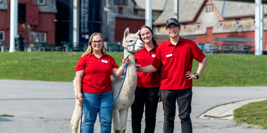 📣Heads up! The museum will be closed from Sept. 15 to 19 for staff training, site maintenance, and behind-the-scenes work to help us serve you better.
We’ll still be on site caring for the animals and preparing for an exciting fall season.