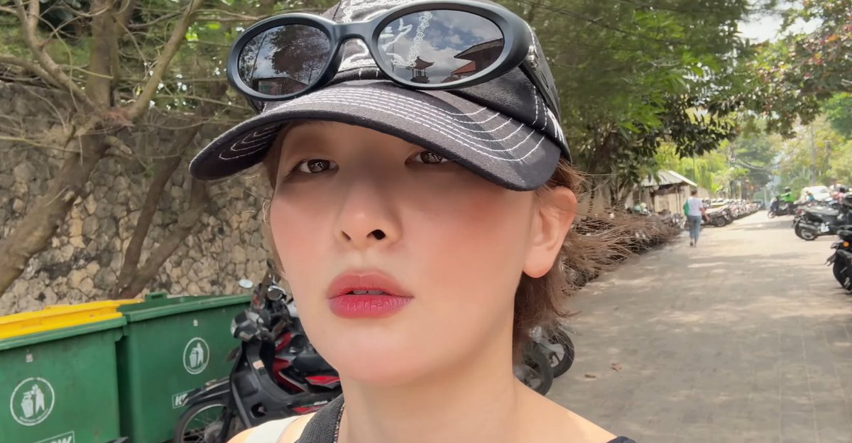 seulgi archive tweet media