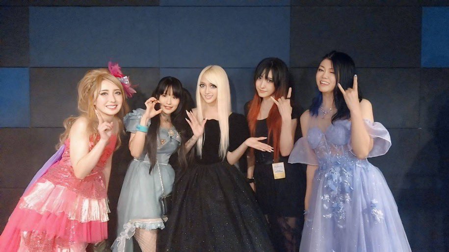 先程、サイン会で、Re:NOさんからいいね🩷貰ったリプについて、まき