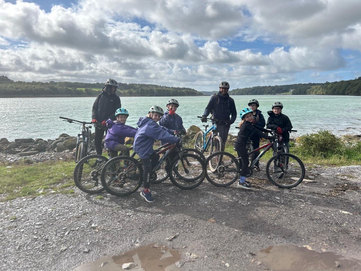 Elworth CE Primary (@elworthce) on Twitter photo Mr Thorpe and his team enjoying biking along the Menai Strait. Mr Thorpe and his team enjoying biking along the Menai Strait.