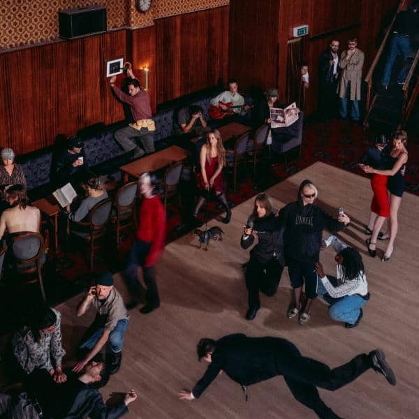 REVIEW: Legss break fresh ground on inspired (and long awaited) album 'Unreal' - 

clashmusic.com/reviews/legss-…