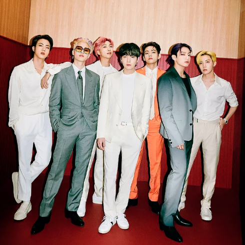 RM confirms that BTS is still recording their album, with a new concept.

"This is the new BTS after the military service, in 2026"