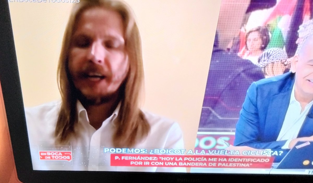 Si después de escuchar al Kioskero podemita, incitar a la gente a boicotear la vuelta ciclista 
Si este fin de semana hay víctimas por altercados en Madrid?
Quien se responsabiliza?
#EnBocaDeTodos12S