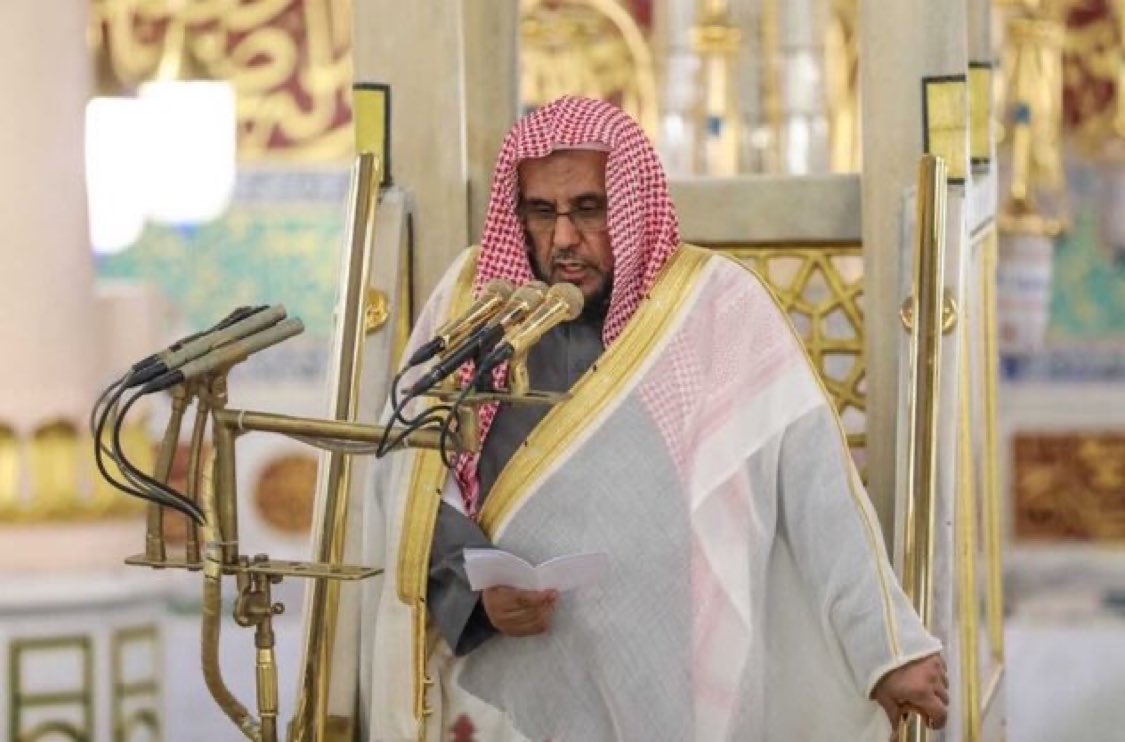 إمام وخطيب #المسجد_النبوي الشيخ الدكتور حسين آل الشيخ في خطبة الجمعة اليوم :

الأصل العظيم للفوز الأبدي هو تحقيق العبودية لله جل وعلا قولاً واعتقاداً وعملاً
 فلأجل تحقيق " لا إله إلا الله " خلقت الدنيا والآخرة وأعدت الجنة والنار ..
