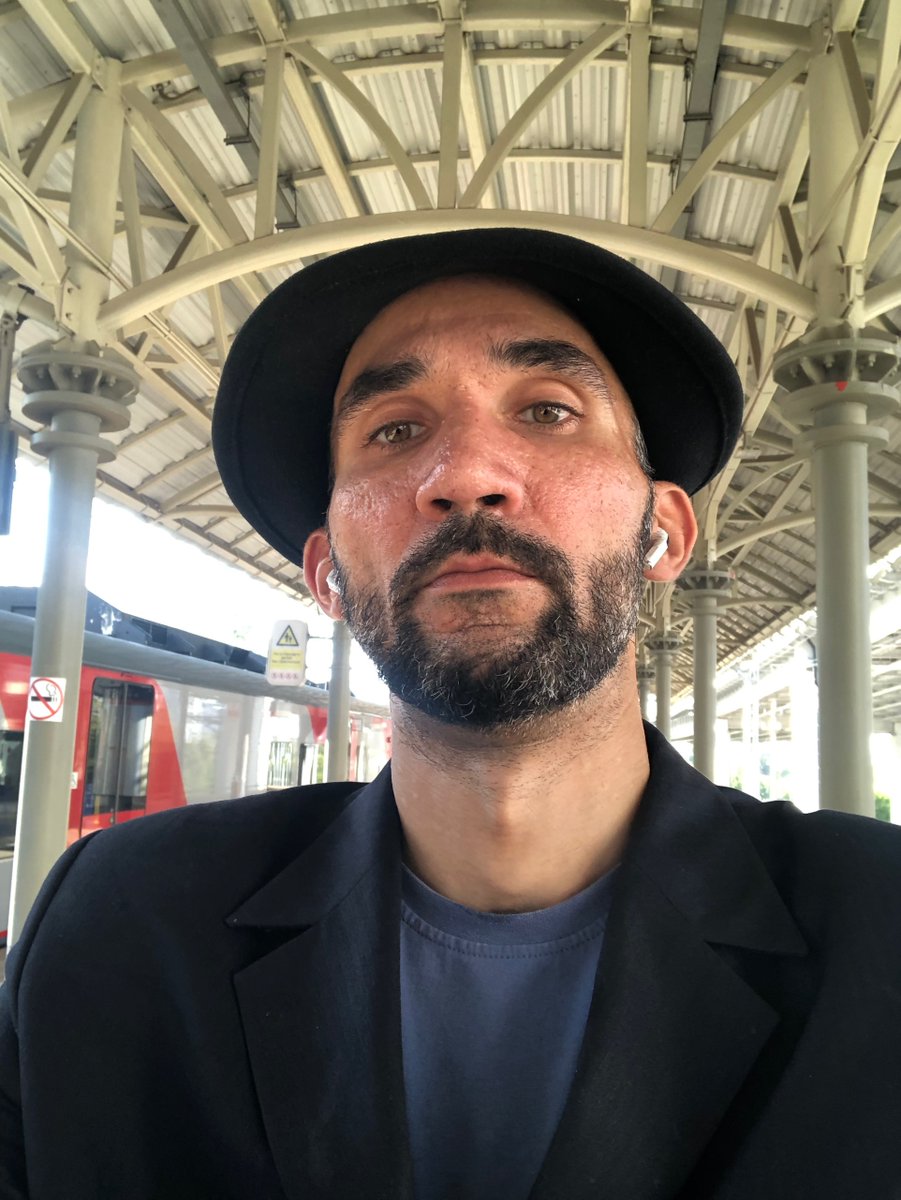 insanebb tweet media