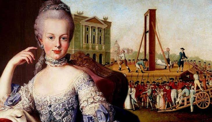 Marie-Antoinette, Reine de France. « Plus tard, et dans des circonstances plus tragiques encore, son âme de reine de France ne plia pas davantage: «Tout m'annonce que je dois être séparée du roi, dit-elle à François Hue dans la prison du Temple... Rappelez au roi, quand vous