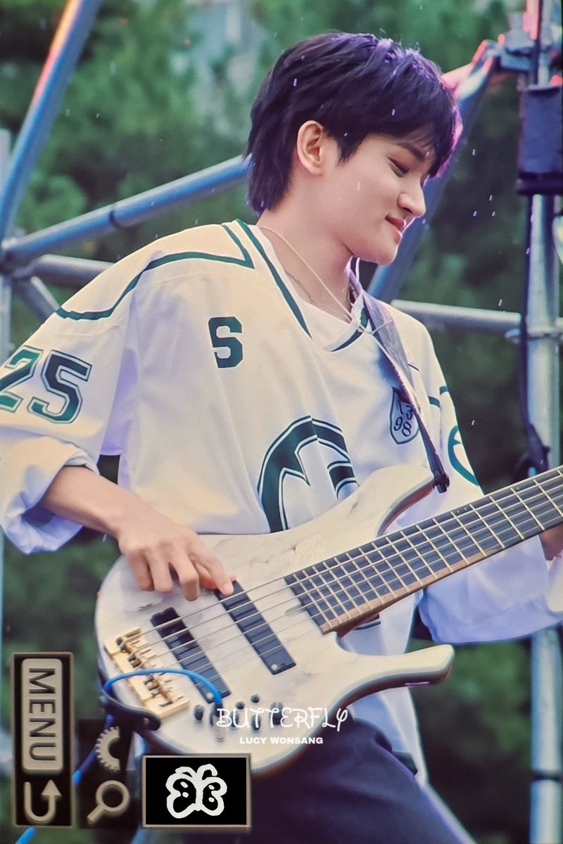 250912 성균관대 ESKARA pre

비 맞으면서 베이스치는 원상이라니 🫠

#루시 #LUCY #조원상 #원상