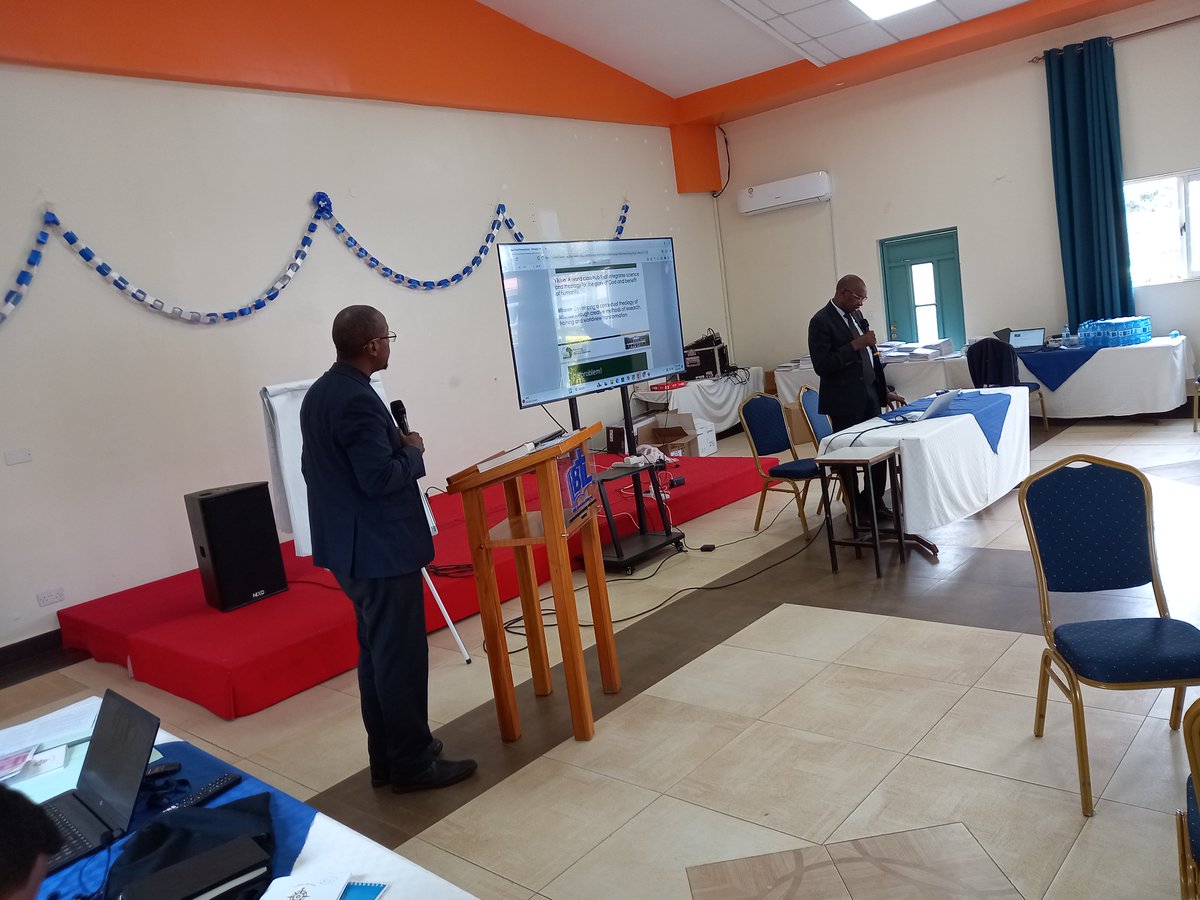 Revd Steve Muneza and Prof Diphus Chemorion (ECLAS Africa) were at the Anglican Francophone Bishops' Retreat in Nairobi this week, talking about how ECLAS bridges science and faith with Church leaders. 

A great opportunity to meet &amp; learn with others.

eclasproject.org/eclas-at-the-a…