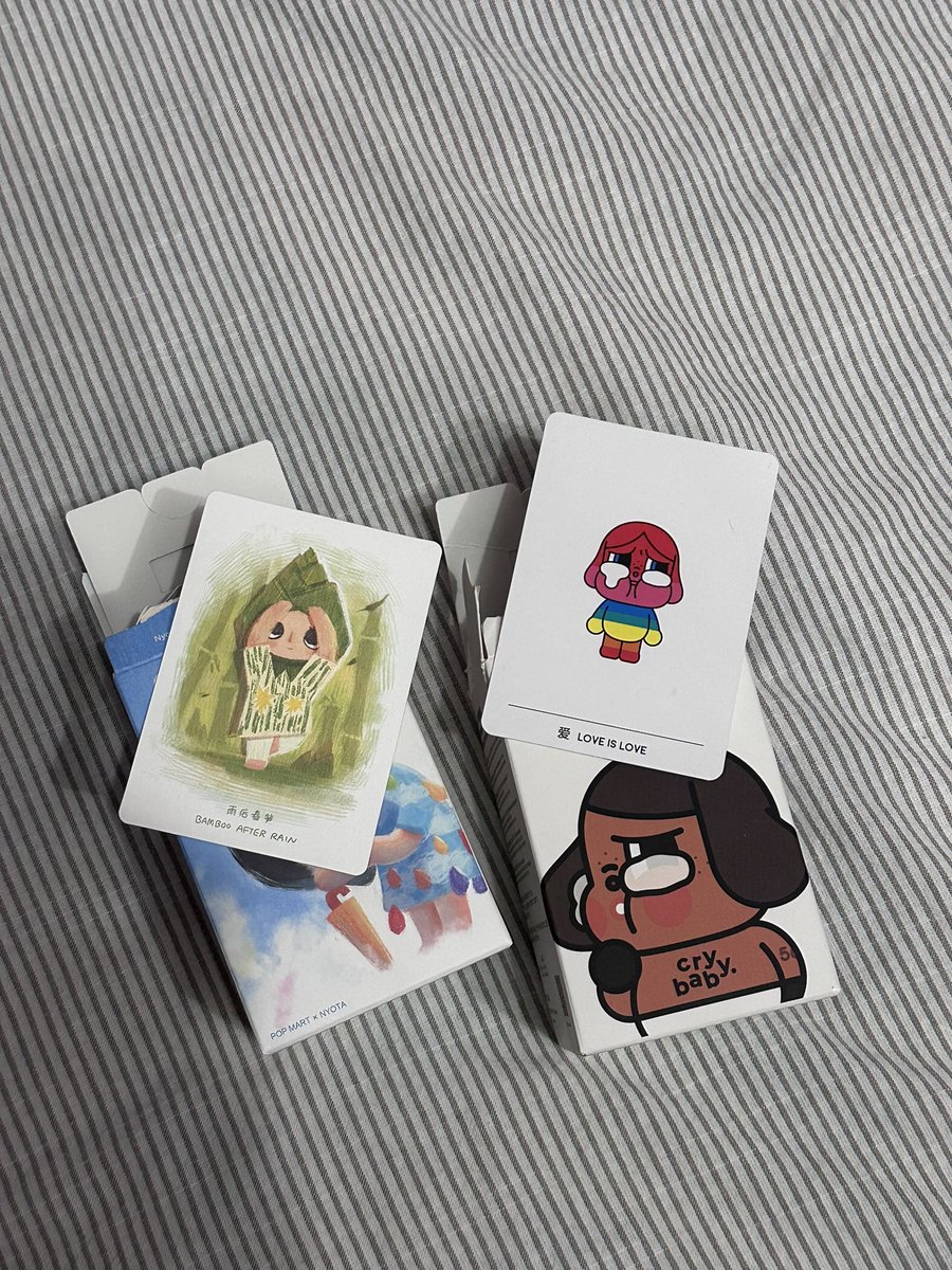 SVP achetez les moi je les veux pas je souffre #POPMART #Nyota #Crybaby