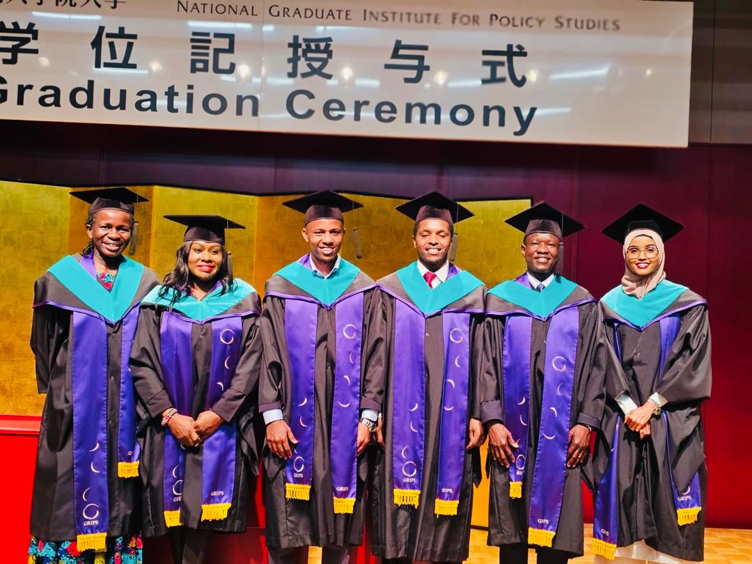 SomJapanAlumni's tweet photo. .@SomJapanAlumni congratulates @BintiLohow on completing her Master’s in Public Finance, with a focus on Tax Policy, at the @GRIPS_Info, Japan. We are very proud of you and warmly welcome you to the Somali-Japan Alumni Network. https://t.co/RQTVce6V6f