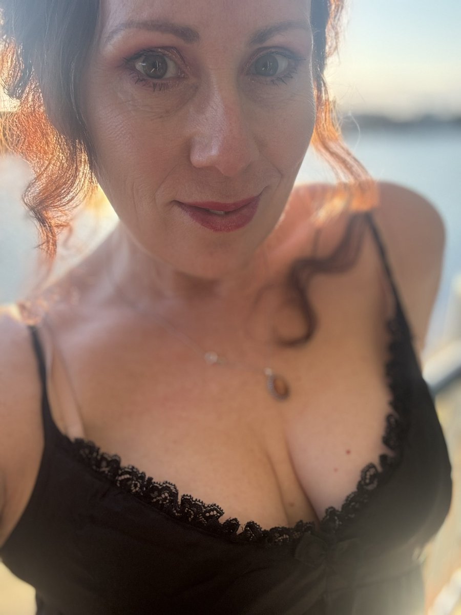 Caught a plane to find some sun ☀️♥️