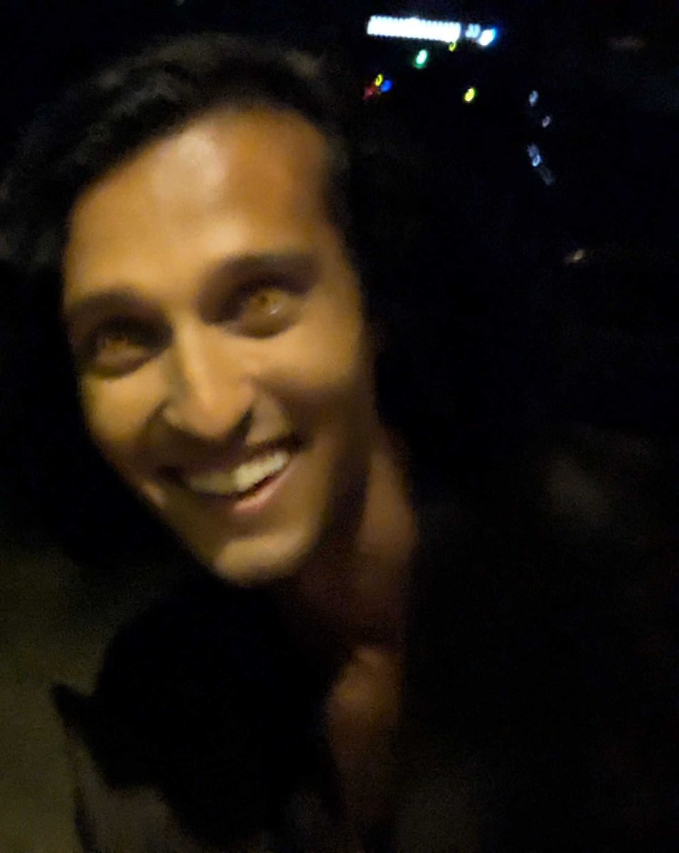 iwtvupdates's tweet image. Assad stuns as Armand on set yesterday! via @handsthat_mold #tvlspoilers