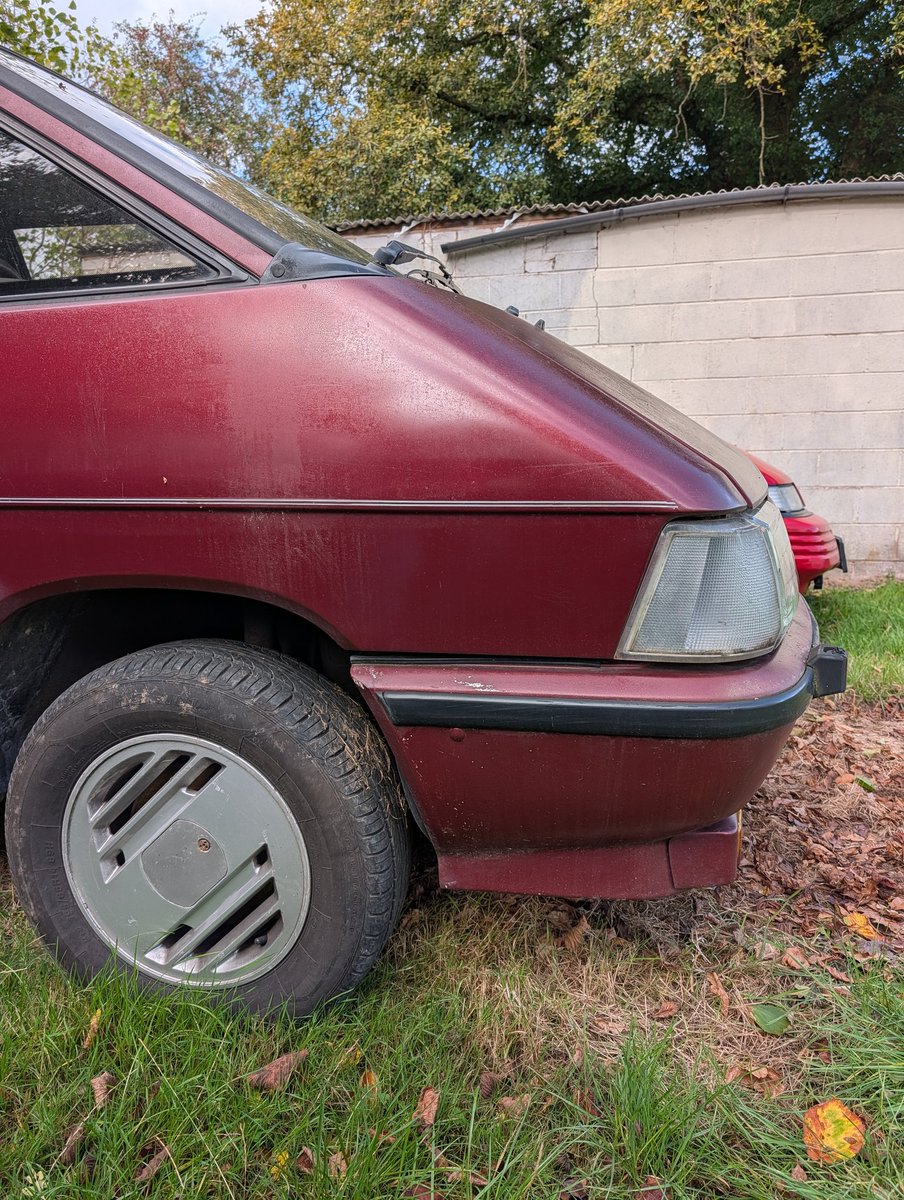 And here it is! No, not the Espace...it's behind it 😁