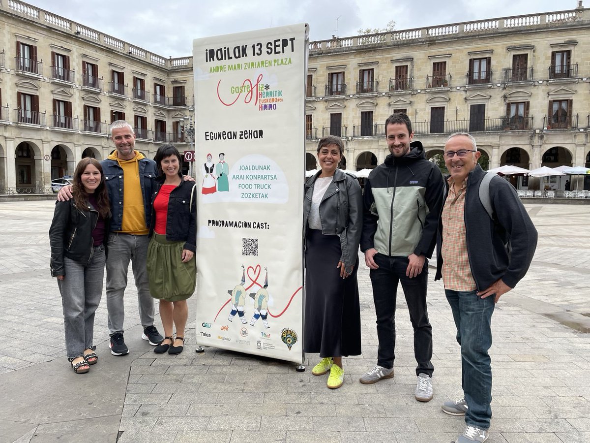 Bihar, irailaren 13an, 11:00etan hasita eta etenaldirik gabe 14 orduz, Euskararen hiria ekimena ospatuko dugu Plaza Berrian eta Andra Mari Zuriaren plazan.

🔗 Programazioa hemen: labur.eus/xeppwhno