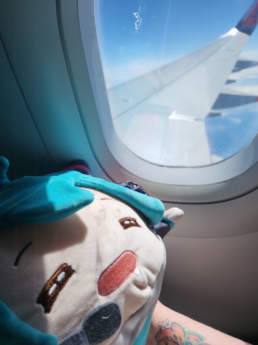 HYPA VOX⚡️⚠️【VIVINEO】💛 tweet media