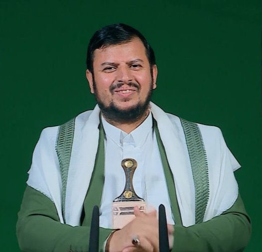 سید الحوثی : هرکس از اعراب فکر کند که 
آمریکا او را از اسرائیل در امان نگه می‌دارد 
از الاغ احمق‌تر است ...