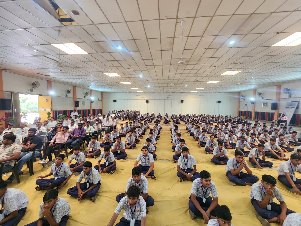 76 મોં તાલુકા કક્ષા વનમહોત્સવ સતલાસણા તાલુકો જિલ્લા મહેસાણા ખાતે ઉજવણી કરવામાં આવી. <a href="/CollectorMeh/">Collector Mehsana</a> <a href="/CMOGuj/">CMO Gujarat</a>