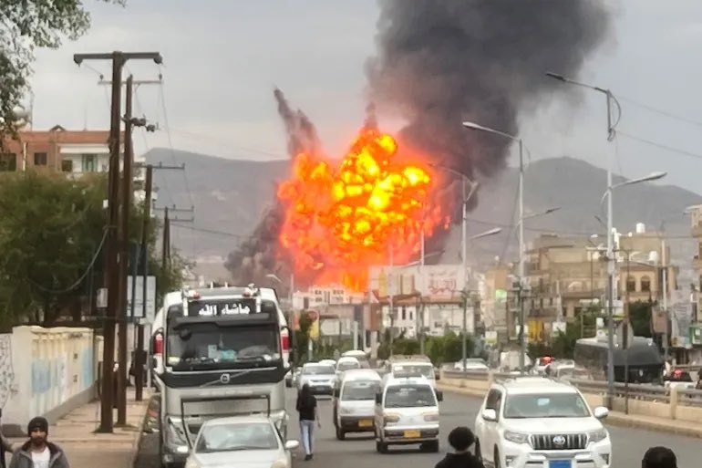 The Israeli slaughter of the journalists continues apace — this time 25 or more butchered in one place. 

The disgusting actions of Israel — in this event and their 23 months of bloodletting  — have placed them outside the civilised nations of the world. 

<a href="/withMEAA/">MEAA</a> <a href="/IFJGlobal/">IFJ</a>