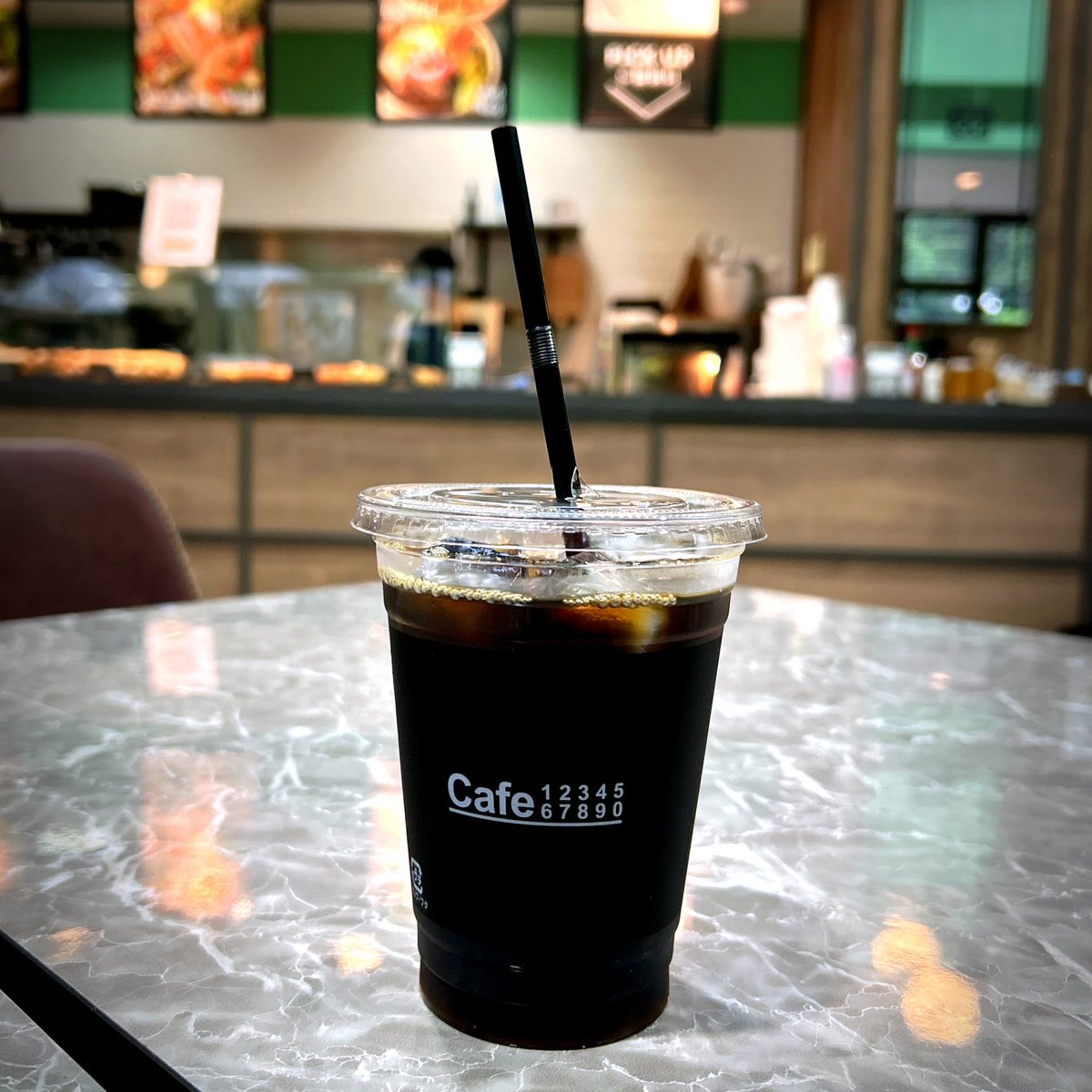 KKnao0818's tweet photo. #日本武道館 到着😆✌️✨

#CAFE33 で５時間ま～ったり待機する予定☕️💕 https://t.co/6obUwwrUaI