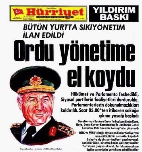 "Büyü de baban sana
Baskılar işkenceler
Kelepçeler gözaltılar zindanlar
Onyedine geldiğinde
İdamlar alacak"
Ülkemize çok acılar yaşatan 12 Eylül Darbesi'ni lanetliyor, zulmedilen tüm vatanseverleri, aydınları, işçileri saygıyla anıyorum.
Daima demokrasi, daima adalet!